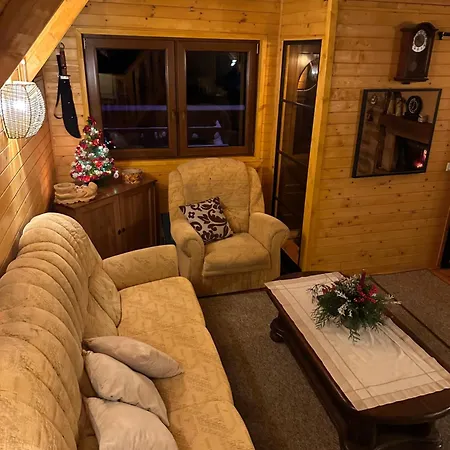 Wichrowe Wzgórze 4 *